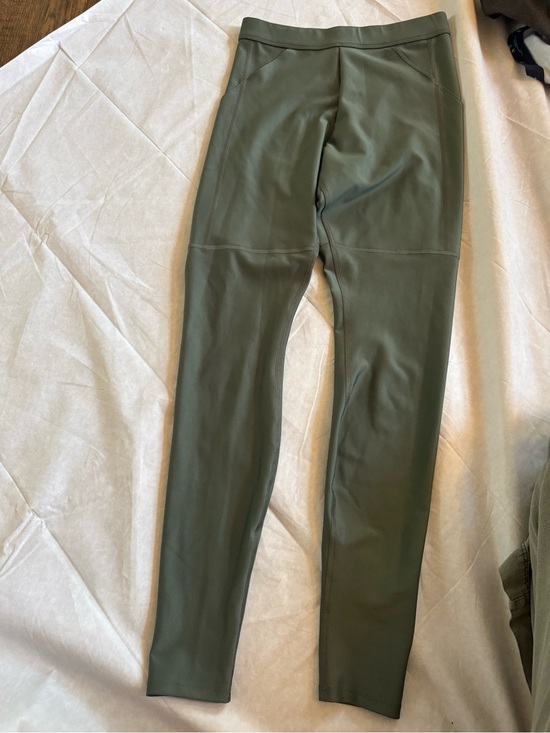 ALO Yoga Pants - Alo Yoga High Waist Airlift Legging Small Green Olive Full Length Compression